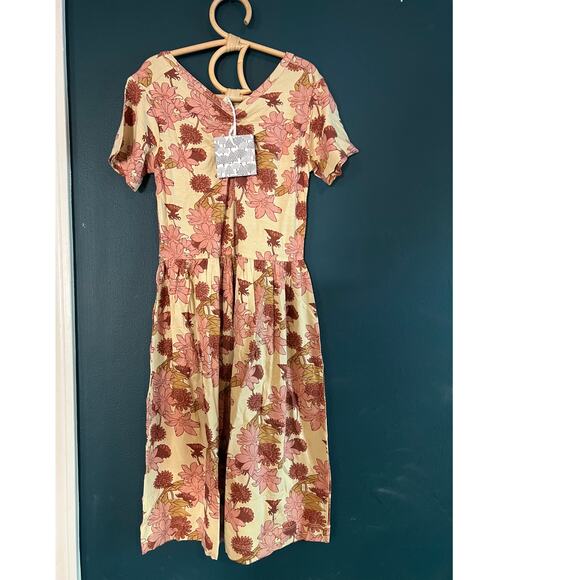 NWT Kate Quinn Retro Floral Short Sleeve Twirl Dress Bamboo 9/10 - Picture 2 of 5